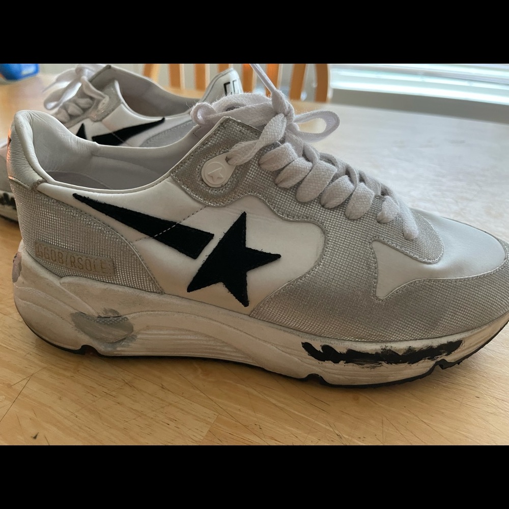 Golden Goose women’s sneakers size 39 GREAT CONDITION worn 1x